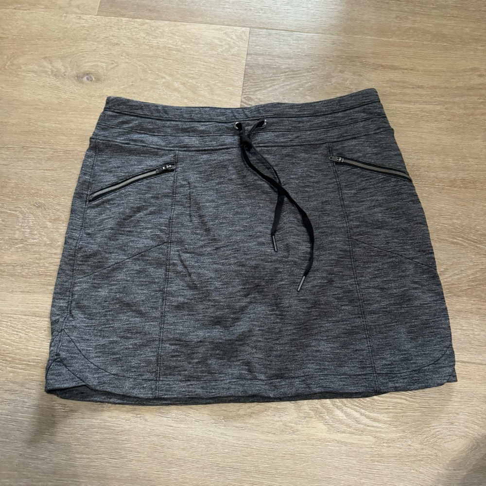 Athleta Gray Skirt